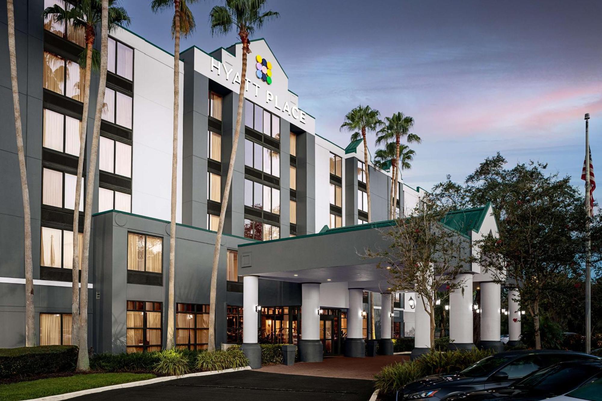 Hyatt Place Tampa Busch Gardens Eksteriør billede