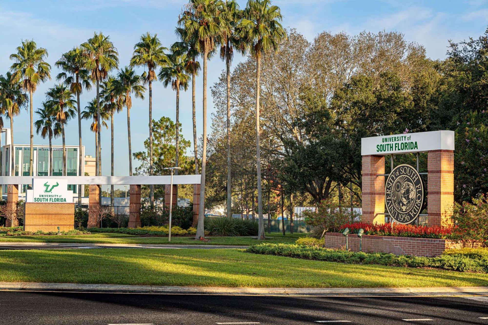 Hyatt Place Tampa Busch Gardens Eksteriør billede