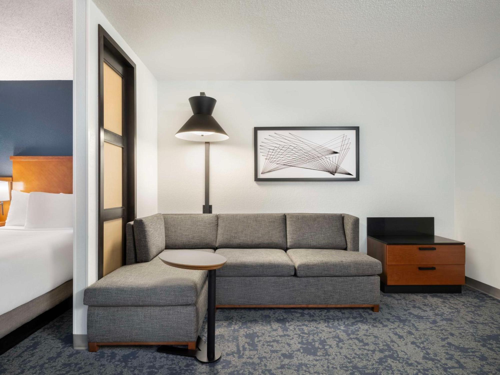 Hyatt Place Tampa Busch Gardens Eksteriør billede